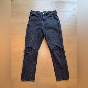 American Eagle Ripped Mom Jeans